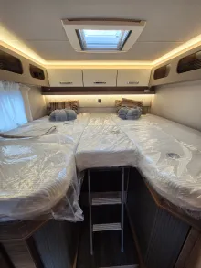 Fahrzeugbild Weinsberg CaraCompact MB 640 MEG EDITION [PEPPER] #27