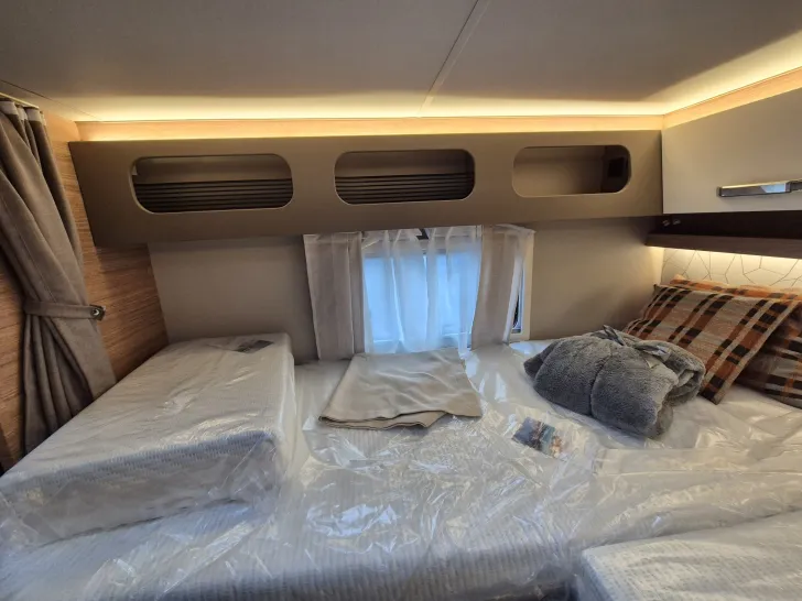 Fahrzeugbild Weinsberg CaraCompact MB 640 MEG EDITION [PEPPER] #29