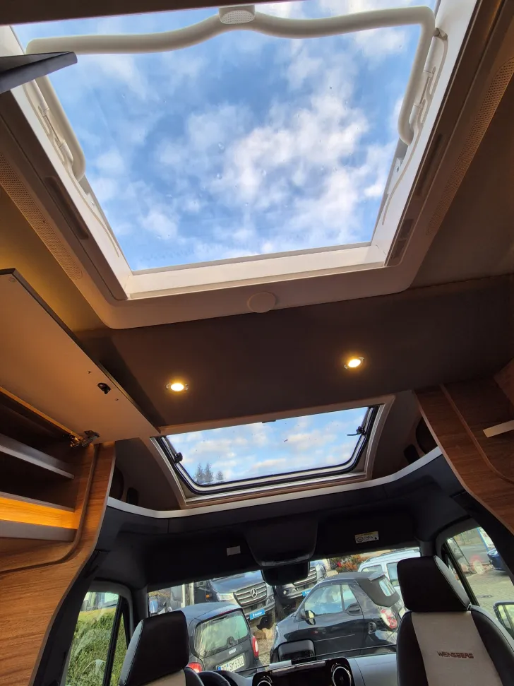 Fahrzeugbild Weinsberg CaraCompact MB 640 MEG EDITION [PEPPER] #33