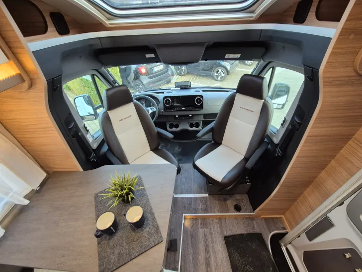 Fahrzeugbild Weinsberg CaraCompact MB 640 MEG EDITION [PEPPER] #34