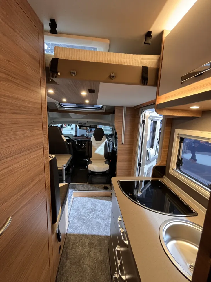 Fahrzeugbild Weinsberg CaraSuite 650 MEG *Edition-Spicy*Markise* #17