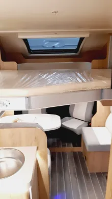 Fahrzeugbild Roller Team Kronos 284 TL Luxus Liner 7.40 meter #20