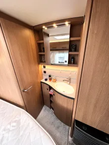 Fahrzeugbild Fendt Saphir 560 SF mit Mover+Klima #21