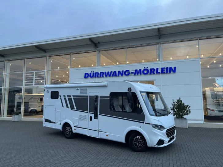 Fahrzeugbild Carado I 338 #1