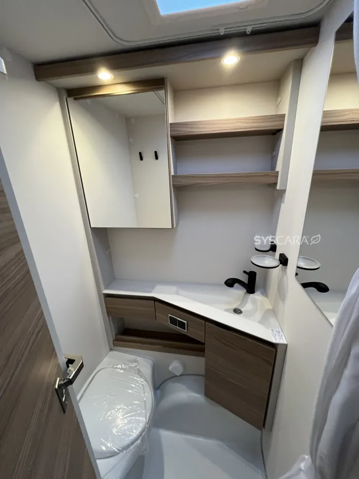 Fahrzeugbild Dethleffs Nomad 460 EL Neues Mod. #10