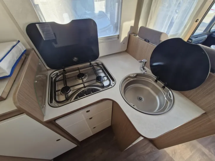 Fahrzeugbild Carado Clever+ I Edition 338 *Solar*Wechselrichter*TV* #16