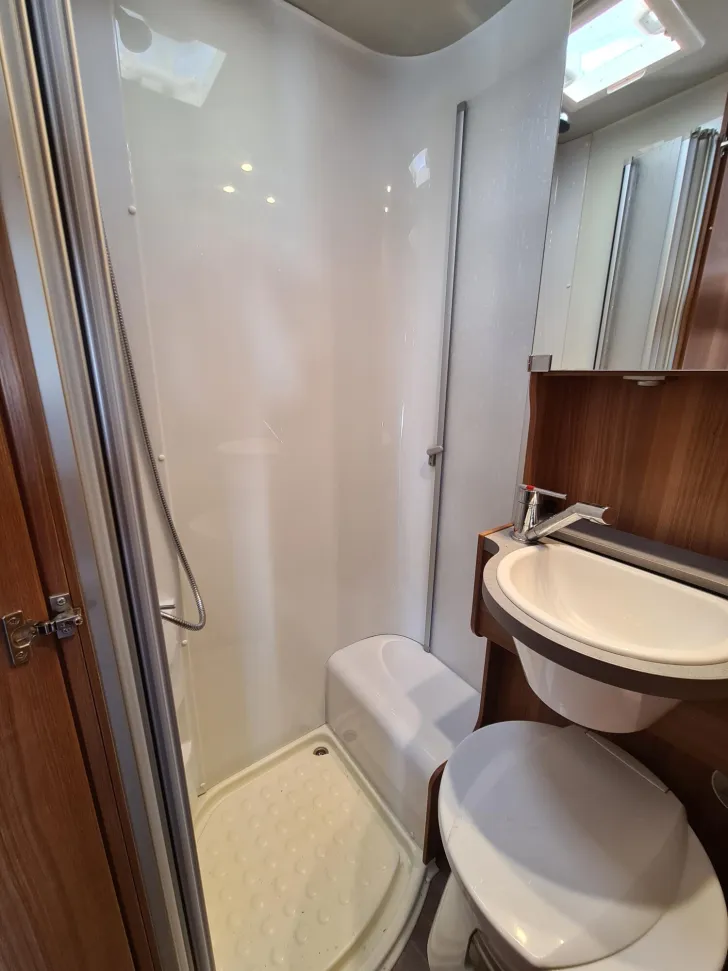 Fahrzeugbild Weinsberg CaraHome 550 MG *Duo-Control* #20