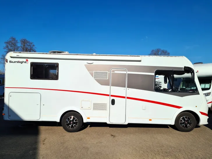 Fahrzeugbild Sunlight I 69 L *Queens-Bett*SAT*Solar*Lithium*1 .Hand* #5