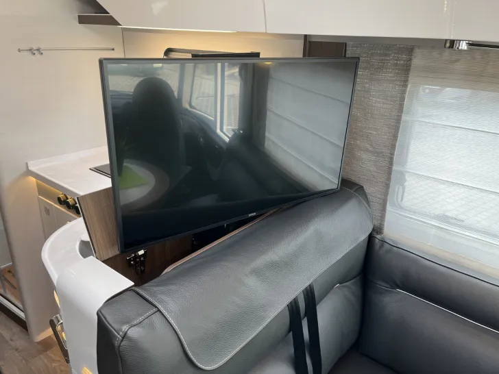 Fahrzeugbild Hymer B-ML I 780 *Hubstützen*Arktis*Autarkie*Klima* #10