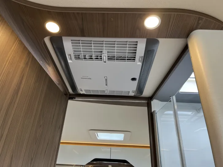 Fahrzeugbild Hymer B-ML I 780 *Hubstützen*Arktis*Autarkie*Klima* #23