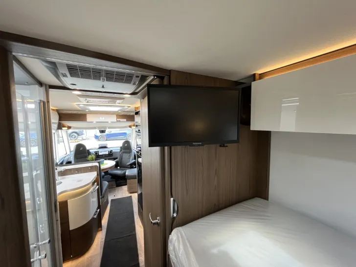 Fahrzeugbild Hymer B-ML I 780 *Hubstützen*Arktis*Autarkie*Klima* #28