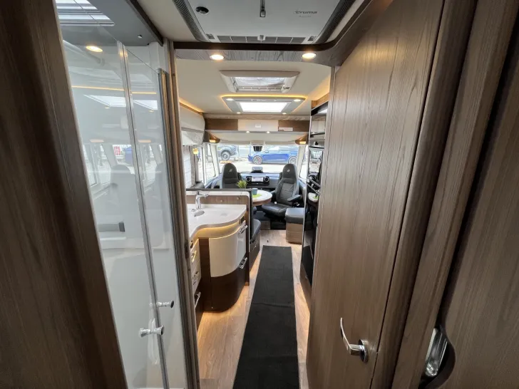Fahrzeugbild Hymer B-ML I 780 *Hubstützen*Arktis*Autarkie*Klima* #29