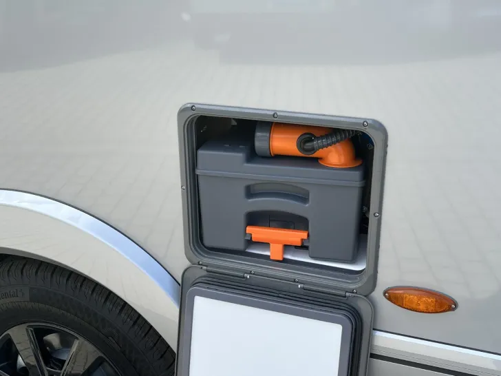 Fahrzeugbild Hymer B-ML I 780 *Hubstützen*Arktis*Autarkie*Klima* #41