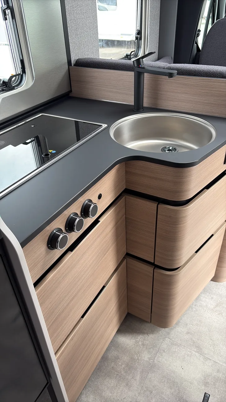 Küchen Hymer B-Klasse MC T 600 Sofort verfügbar