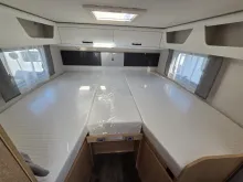 Sicht vorne-hinten Sunlight T 68 Adventure Edition