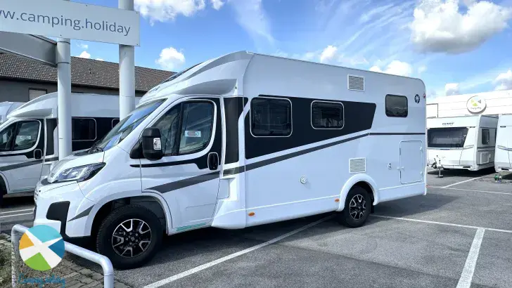 Schräg Hinten Sunlight T 66S Adventure Edition