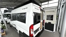Seitlich Sunlight Camper Van CLIFF 540 Adventure Edition RT