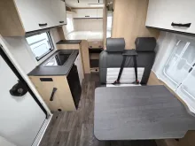 Sicht vorne-hinten Sunlight V 66 Adventure Edition