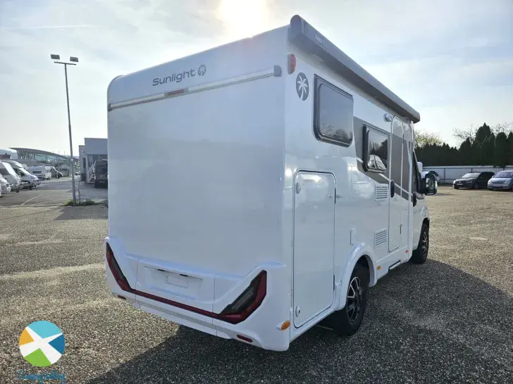 Seitlich Sunlight V 60