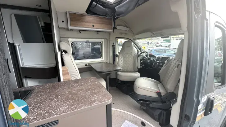 Weitere Sitzgruppe Bürstner B66 600 C Rooftop