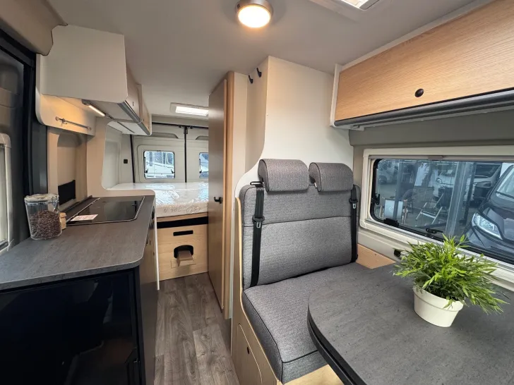 Fahrzeugbild Sunlight Camper Van Cliff 600 #10