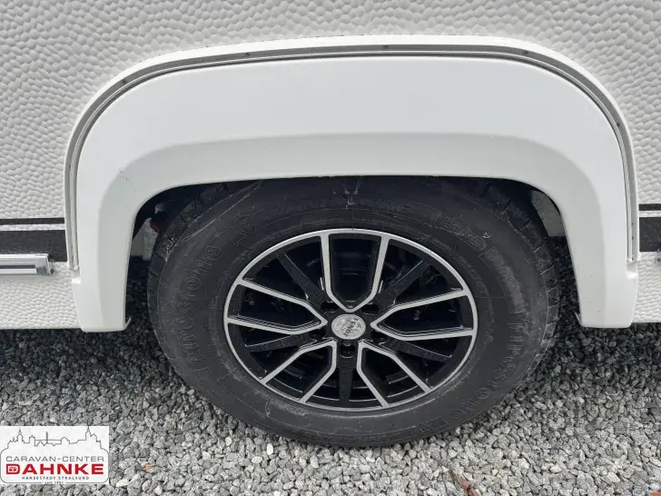 Fahrzeugbild Fendt Tendenza 560 SFDW Alde Heizung, 2000 KG #14