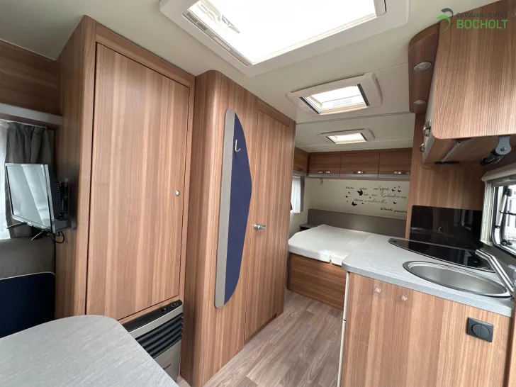 Fahrzeugbild Weinsberg CaraOne 500 XU 1500 kg / Mover / Dusche #7