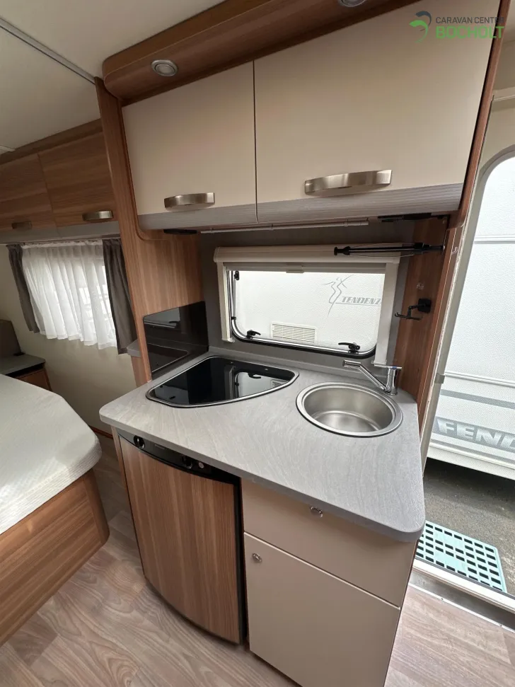 Fahrzeugbild Weinsberg CaraOne 500 XU 1500 kg / Mover / Dusche #9