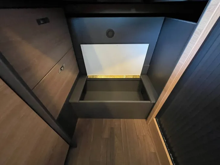 Fahrzeugbild Knaus BOXLIFE 600 ME PLATINUM SEL. MJ2026 #32