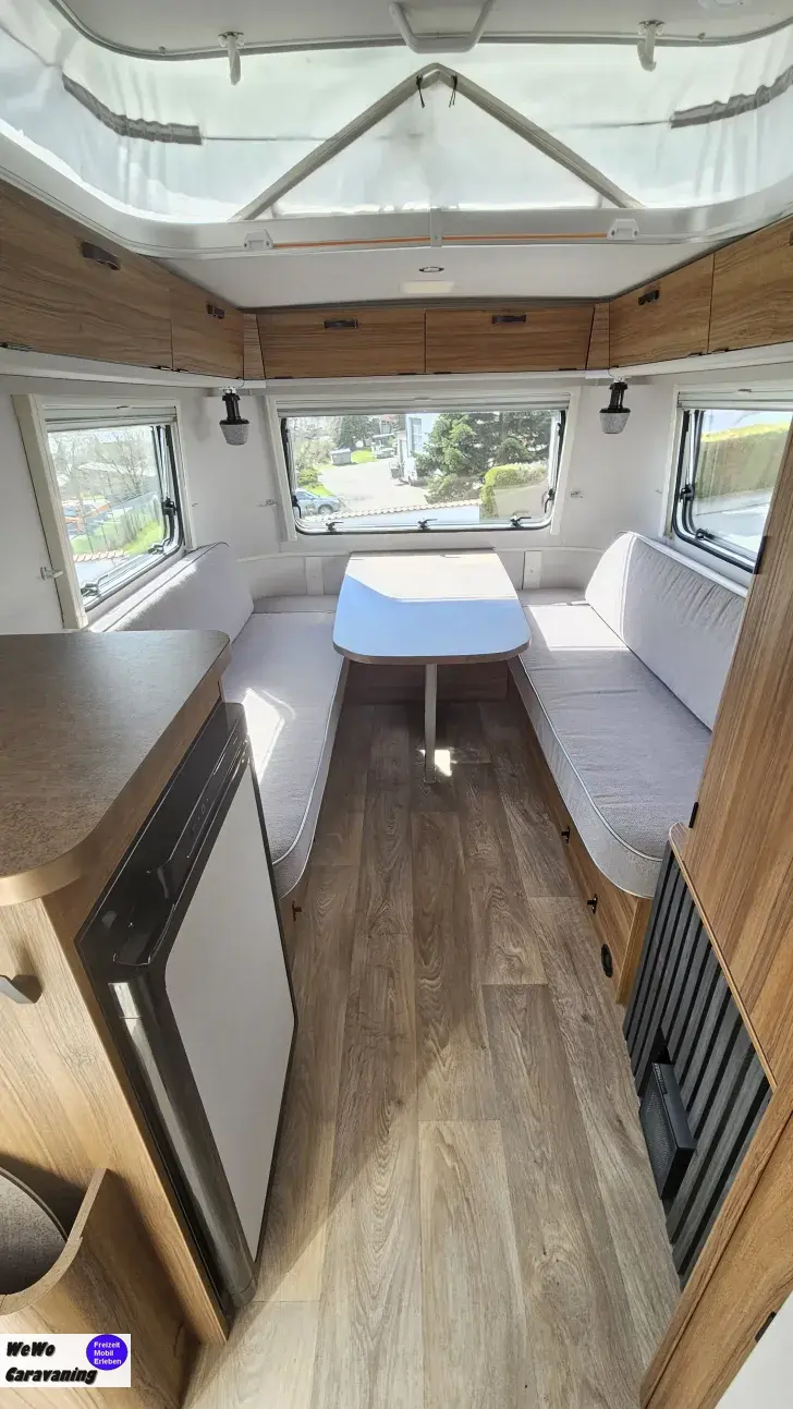 Fahrzeugbild Hymer Eriba Touring 420 Legend, Cristal Silver #4