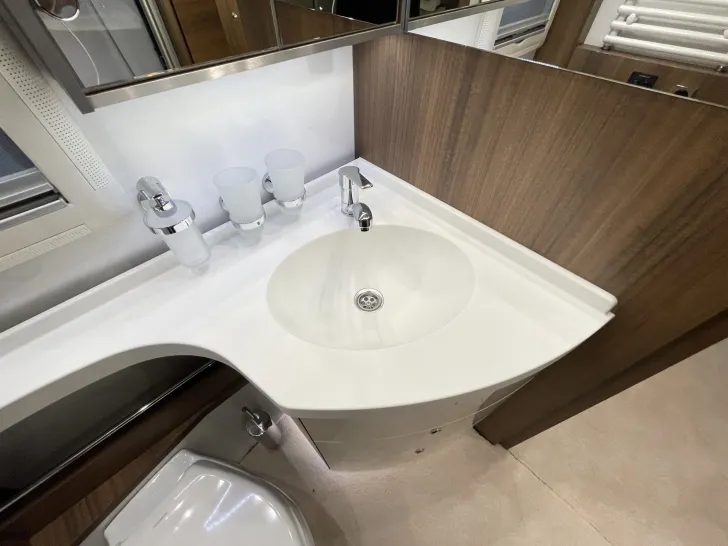 Fahrzeugbild Concorde CARVER 790 L *Hubstützen*Lithium*Solar* #32