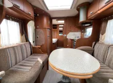 Fahrzeugbild Pilote Explorateur 715 #3