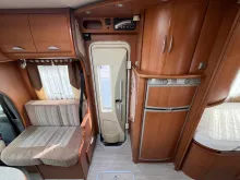 Fahrzeugbild Pilote Explorateur 715 #19