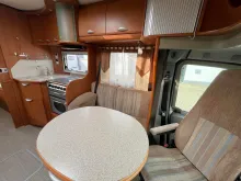 Fahrzeugbild Pilote Explorateur 715 #23
