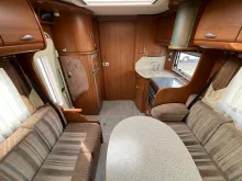 Fahrzeugbild Pilote Explorateur 715 #24