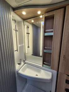 Fahrzeugbild Knaus SKY TI 650 MEG -IC Line- #27