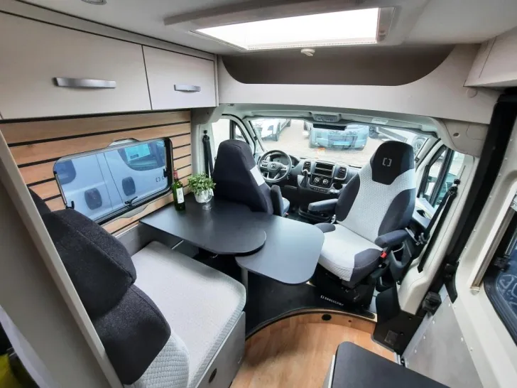 Fahrzeugbild Crosscamp Camper Vans CV 640 Opel Verfüg./Sparen Sie 15.168,- € #8