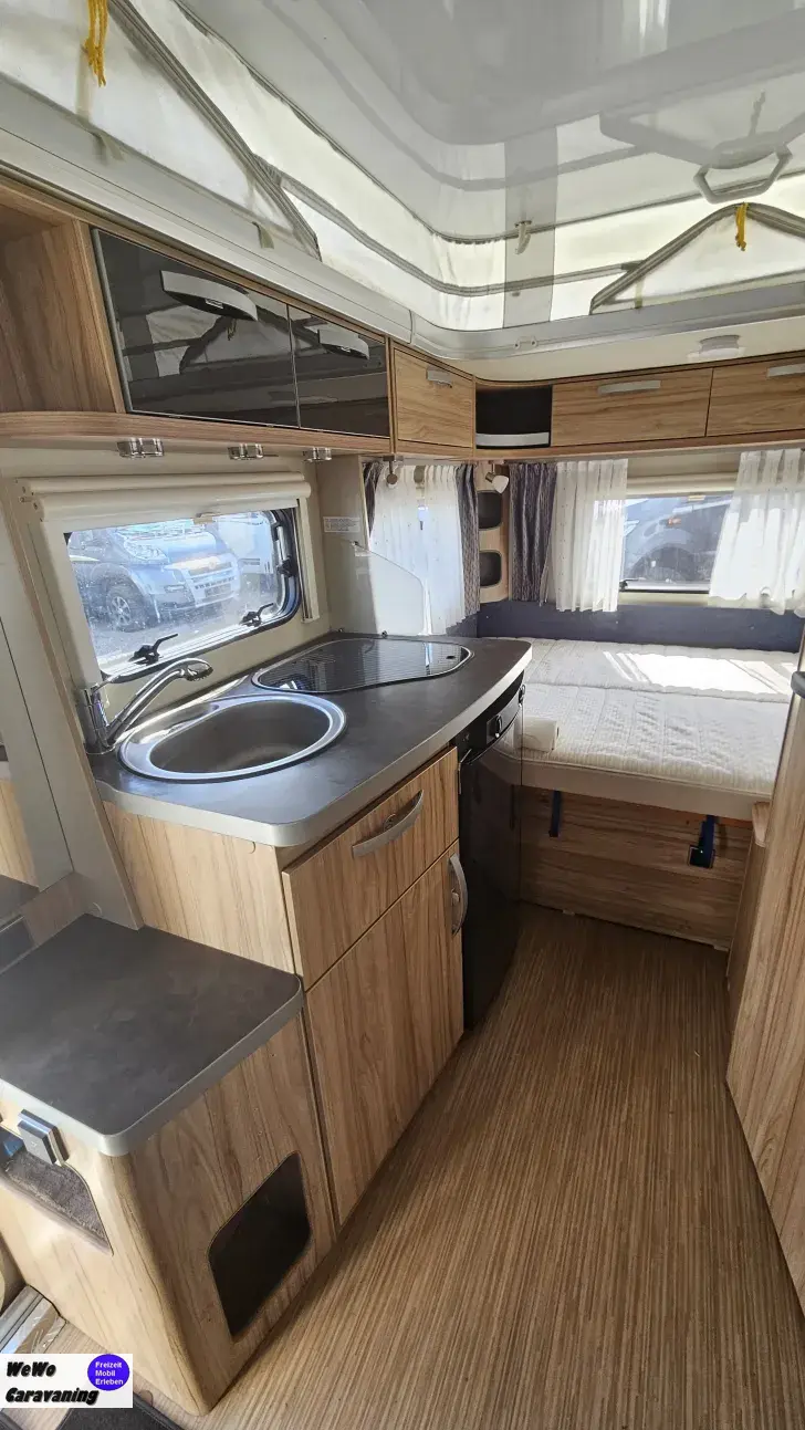 Fahrzeugbild Hymer Eriba Feeling 425 Alko Mover Markise #6