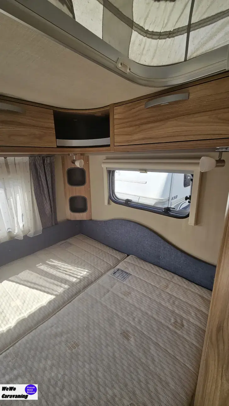 Fahrzeugbild Hymer Eriba Feeling 425 Alko Mover Markise #5