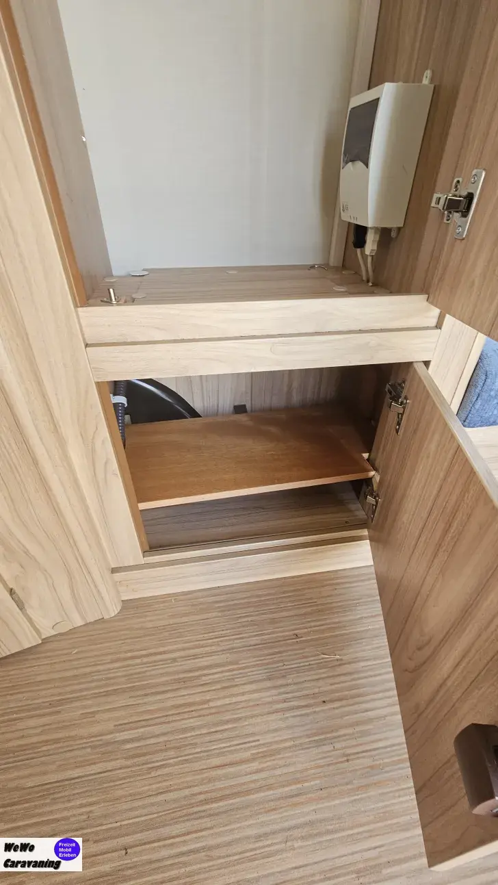 Fahrzeugbild Hymer Eriba Feeling 425 Alko Mover Markise #14