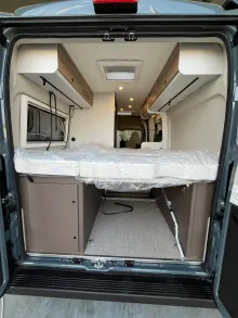 Fahrzeugbild Bürstner B66 600 C Automatik, Markise, Leder #10