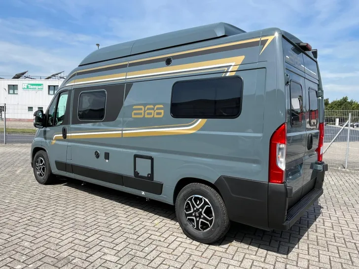 Fahrzeugbild Bürstner B66 600 C Aufstelldach, Automatik, Leder #5