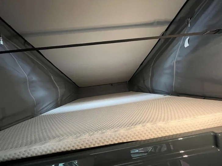 Fahrzeugbild Bürstner B66 600 C Aufstelldach, Automatik, Leder #12