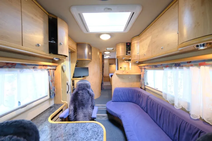 Fahrzeugbild Carthago M-Liner 57 BL/Automatik/Einzelbetten+Hubbett/TOP #9