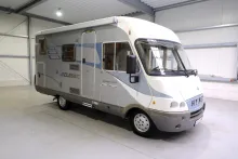 Fahrzeugbild Hymer B 504 Classic/Festbett+Hubbett/Klima/Garage/DPF #2