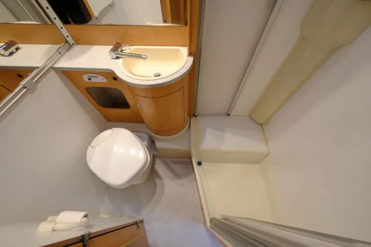 Fahrzeugbild Hymer B 504 Classic/Festbett+Hubbett/Klima/Garage/DPF #15