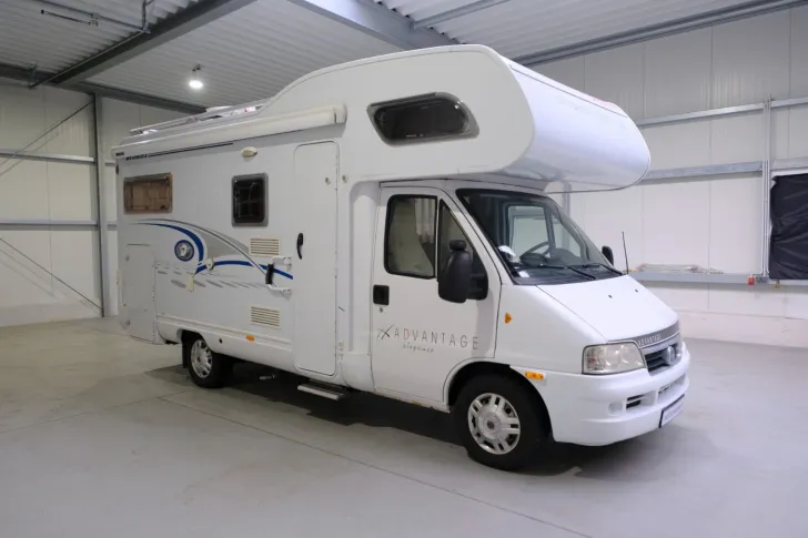 Fahrzeugbild Dethleffs A 6671 Advantage  / Festbett / Garage #2