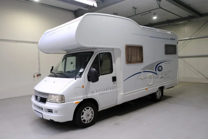 Fahrzeugbild Dethleffs A 6671 Advantage  / Festbett / Garage #3