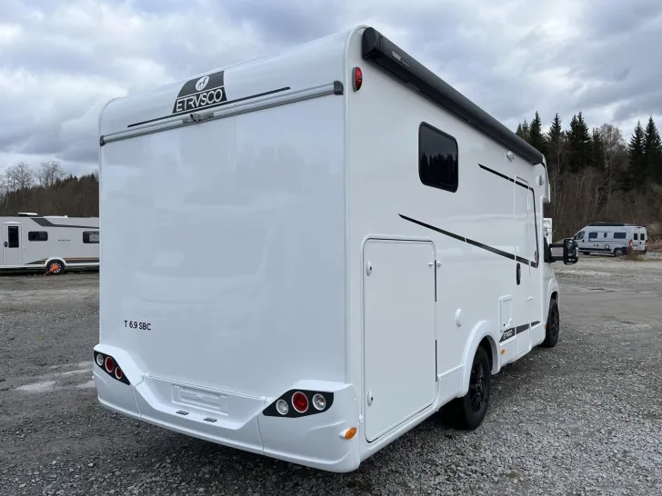 Fahrzeugbild Etrusco T-Modell Base 6.9 SBC Markise|Hubbett|Kamera #4