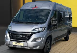 Bild Van First Class - Two Rooms 640 LE  ...